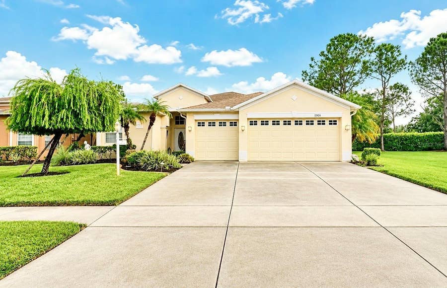 Property photo for 10924 RAIN HOLLOW COURT, Trinity, FL