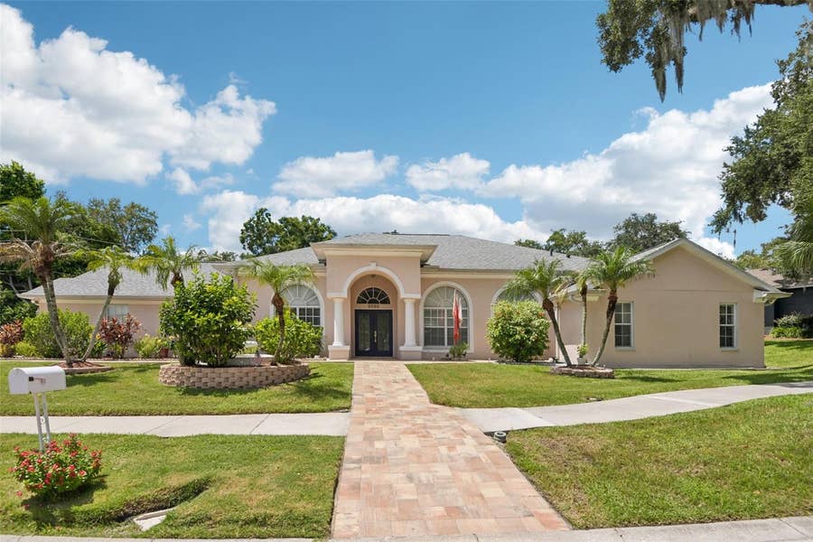 Property photo for 1701 COUNTRY TRAILS DRIVE, Safety Harbor, FL
