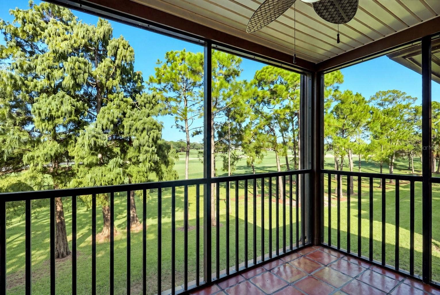 2400 FEATHER SOUND DRIVE, #427, Clearwater, FL 33762 2400 FEATHER SOUND DRIVE, #427, Clearwater, FL 33762