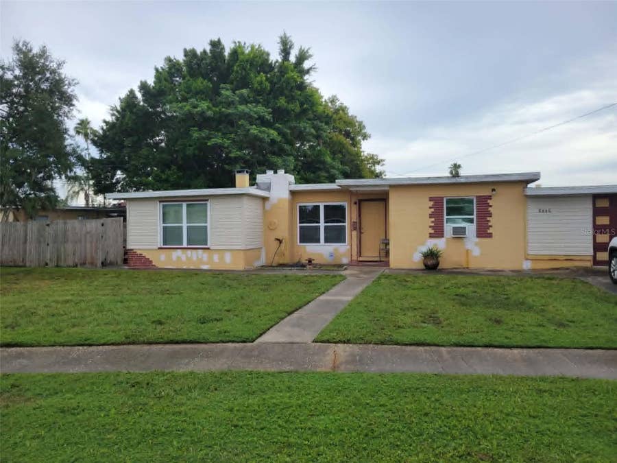 Property photo for 8446 WAVERLY ROAD N, St Petersburg, FL