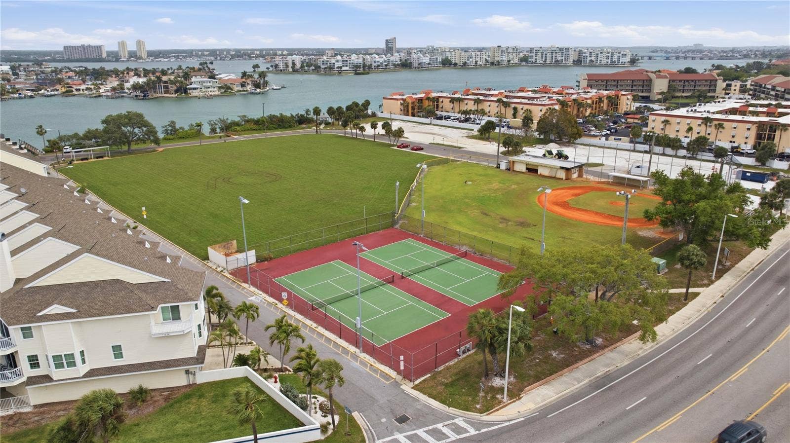 440 89TH AVENUE, St Pete Beach, FL 33706 440 89TH AVENUE, St Pete Beach, FL 33706