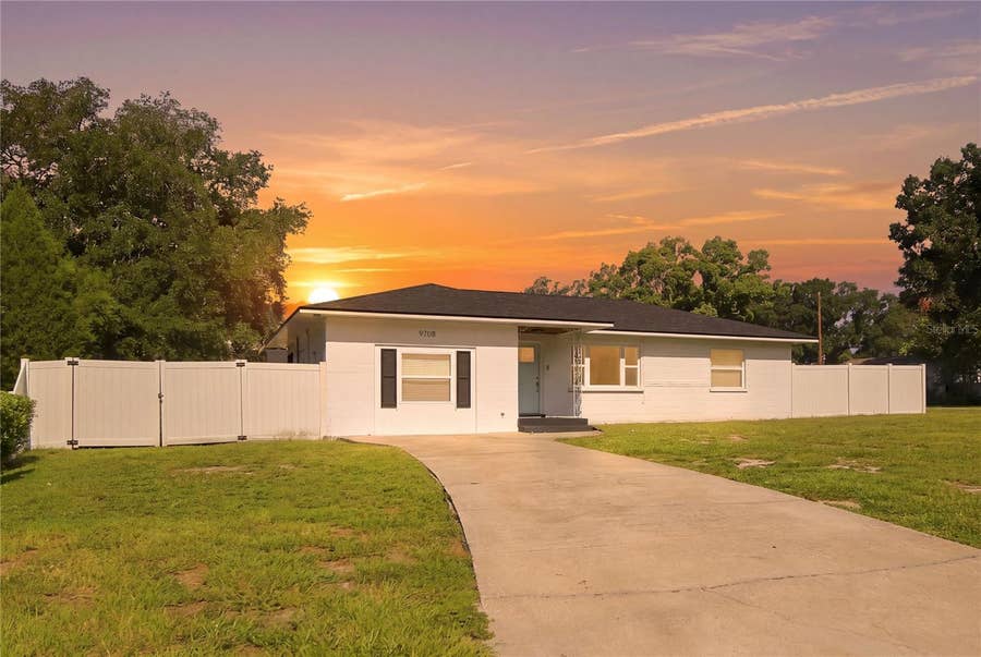 Property photo for 9708 FOREST HILLS DRIVE, Tampa, FL