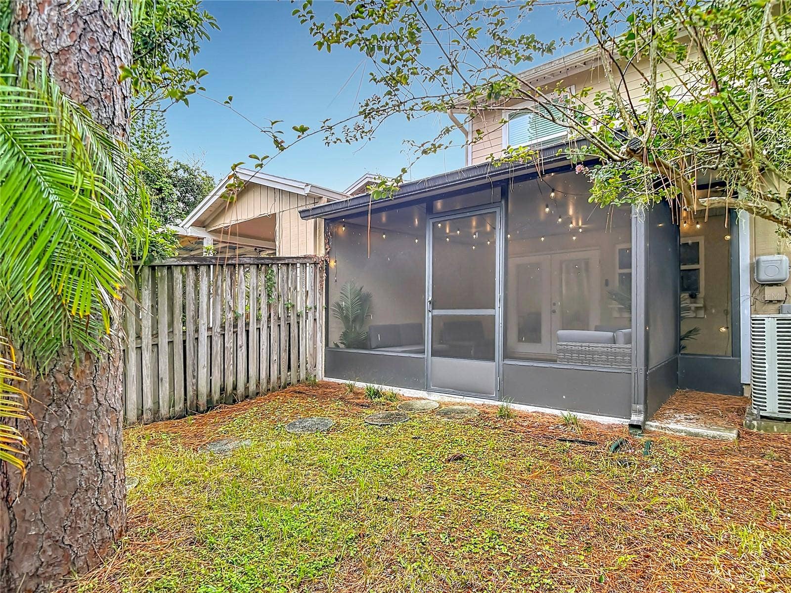 14732 PINE GLEN CIRCLE, Lutz, FL 33559 14732 PINE GLEN CIRCLE, Lutz, FL 33559