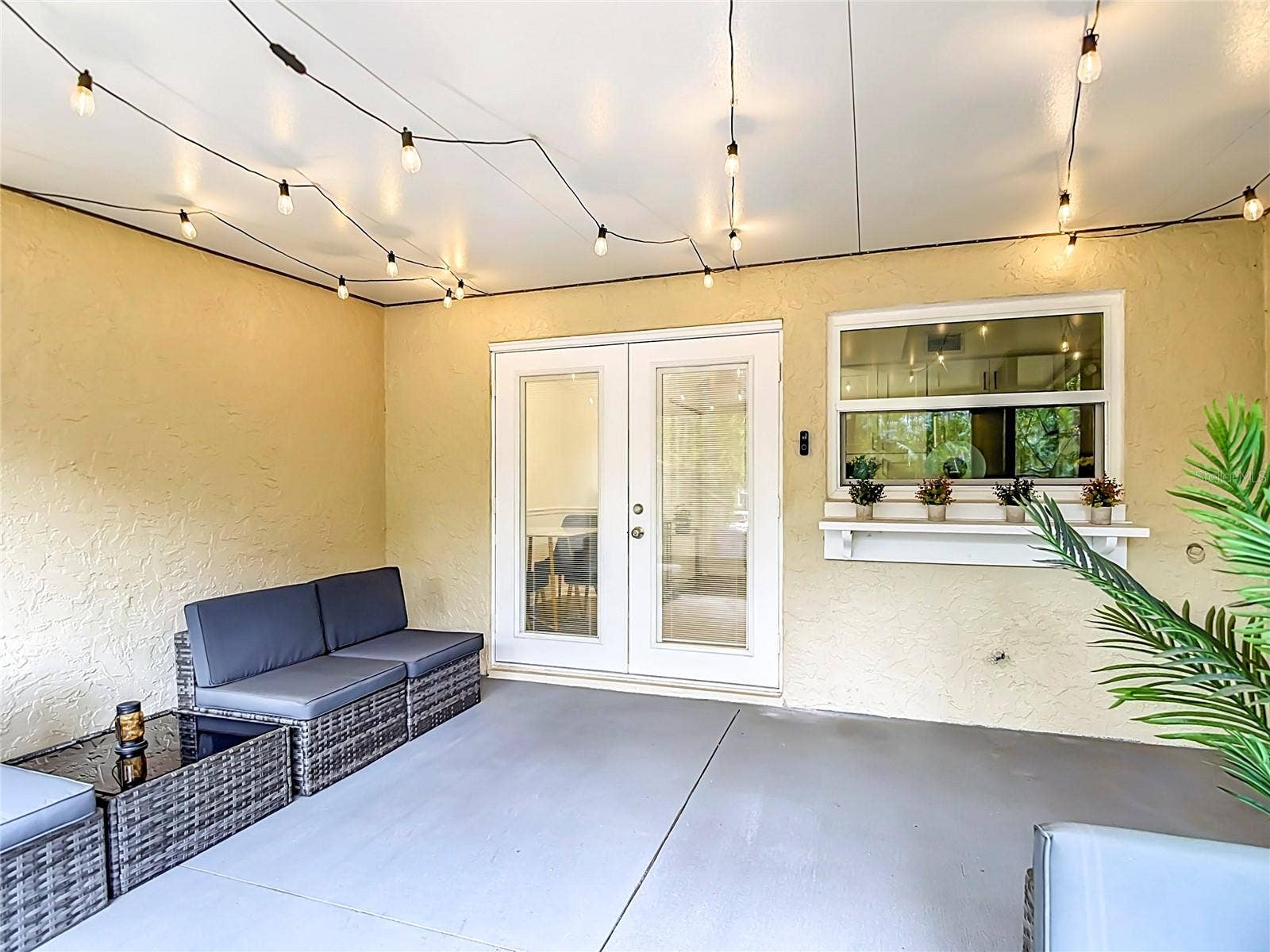 14732 PINE GLEN CIRCLE, Lutz, FL 33559 14732 PINE GLEN CIRCLE, Lutz, FL 33559