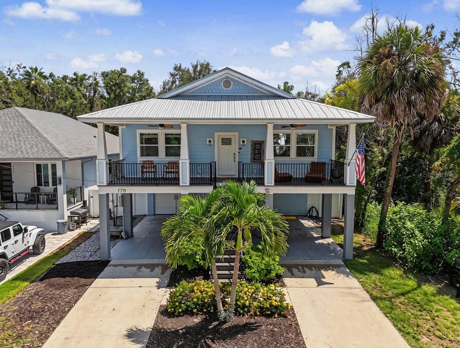 Property photo for 170 E SPRUCE STREET, Tarpon Springs, FL