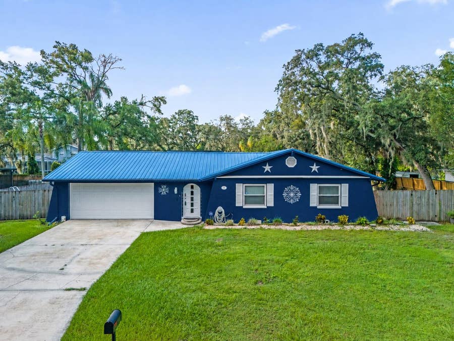Property photo for 116 WINDY CIRCLE, Brandon, FL