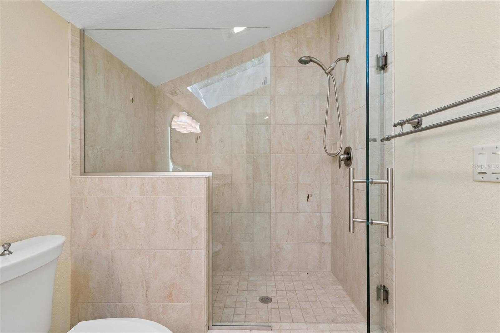Primary En Suite Bathroom