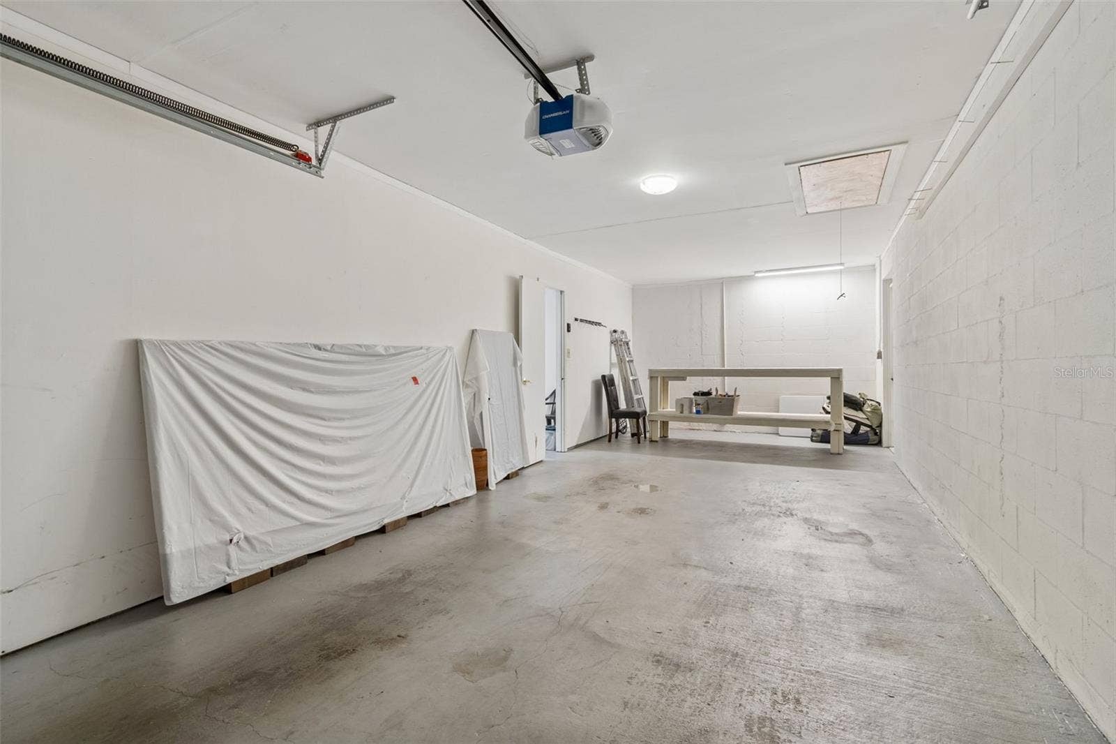 Extra Long Garage 1