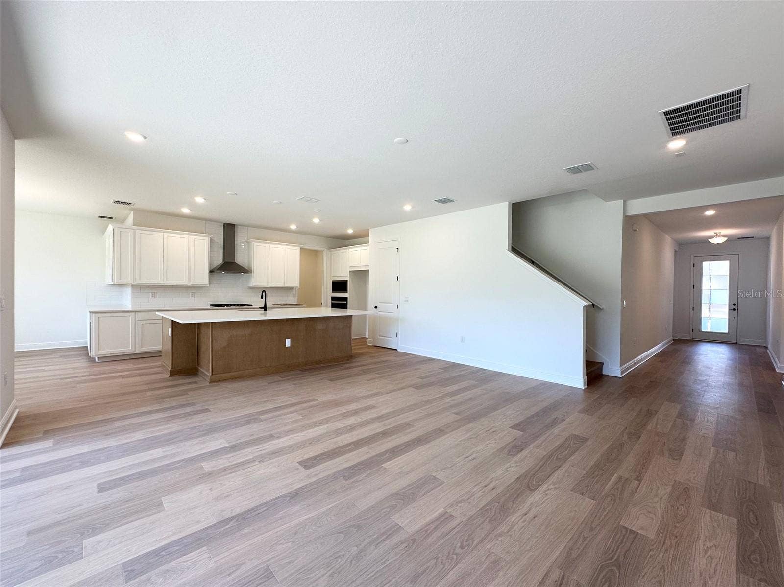 14274 CREST PALM AVENUE, Windermere, FL 34786 14274 CREST PALM AVENUE, Windermere, FL 34786
