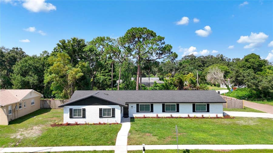 Property photo for 264 VAN GOGH CIRCLE, Brandon, FL