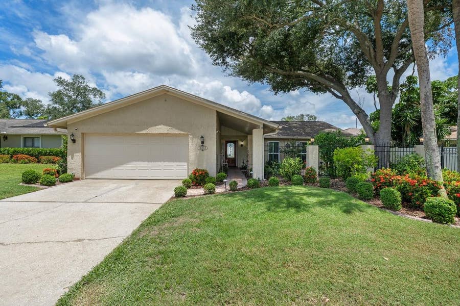 Property photo for 3303 EL AMADOR COURT, Tampa, FL