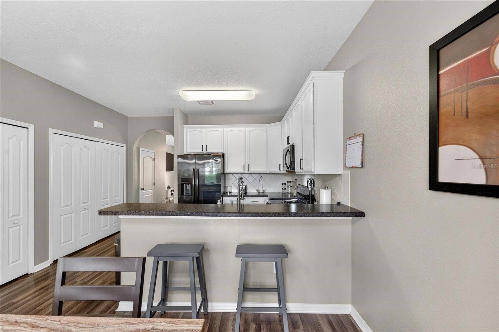 2052 GREENWOOD VALLEY DRIVE, Plant City, FL 33563 2052 GREENWOOD VALLEY DRIVE, Plant City, FL 33563