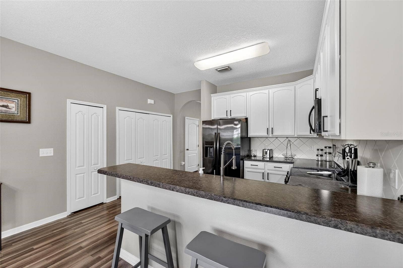 2052 GREENWOOD VALLEY DRIVE, Plant City, FL 33563 2052 GREENWOOD VALLEY DRIVE, Plant City, FL 33563