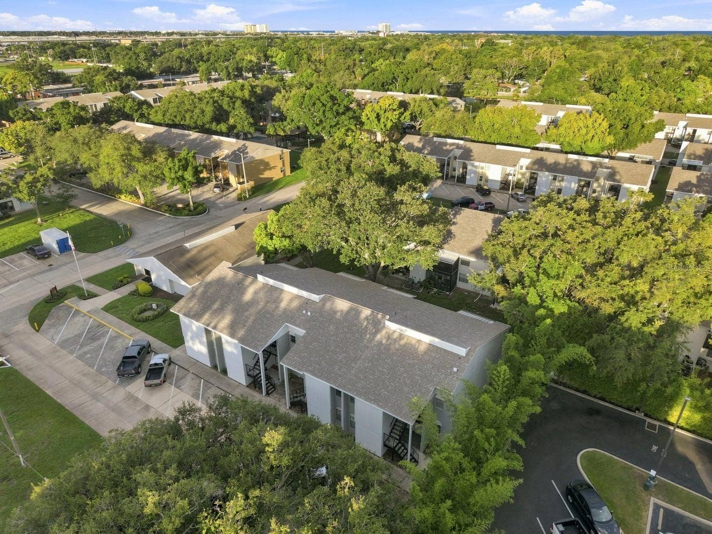 3807 N OAK DRIVE, #D41, Tampa, FL 33611