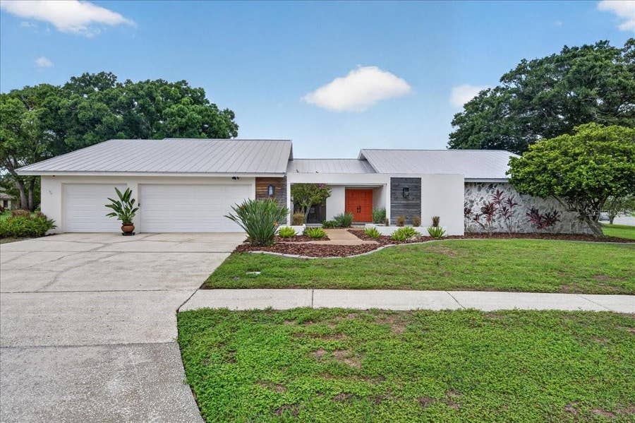 Property photo for 2862 SHADY OAK COURT, Clearwater, FL