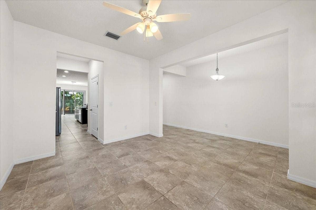5715 HEVENA COURT, Palmetto, FL 34221 5715 HEVENA COURT, Palmetto, FL 34221