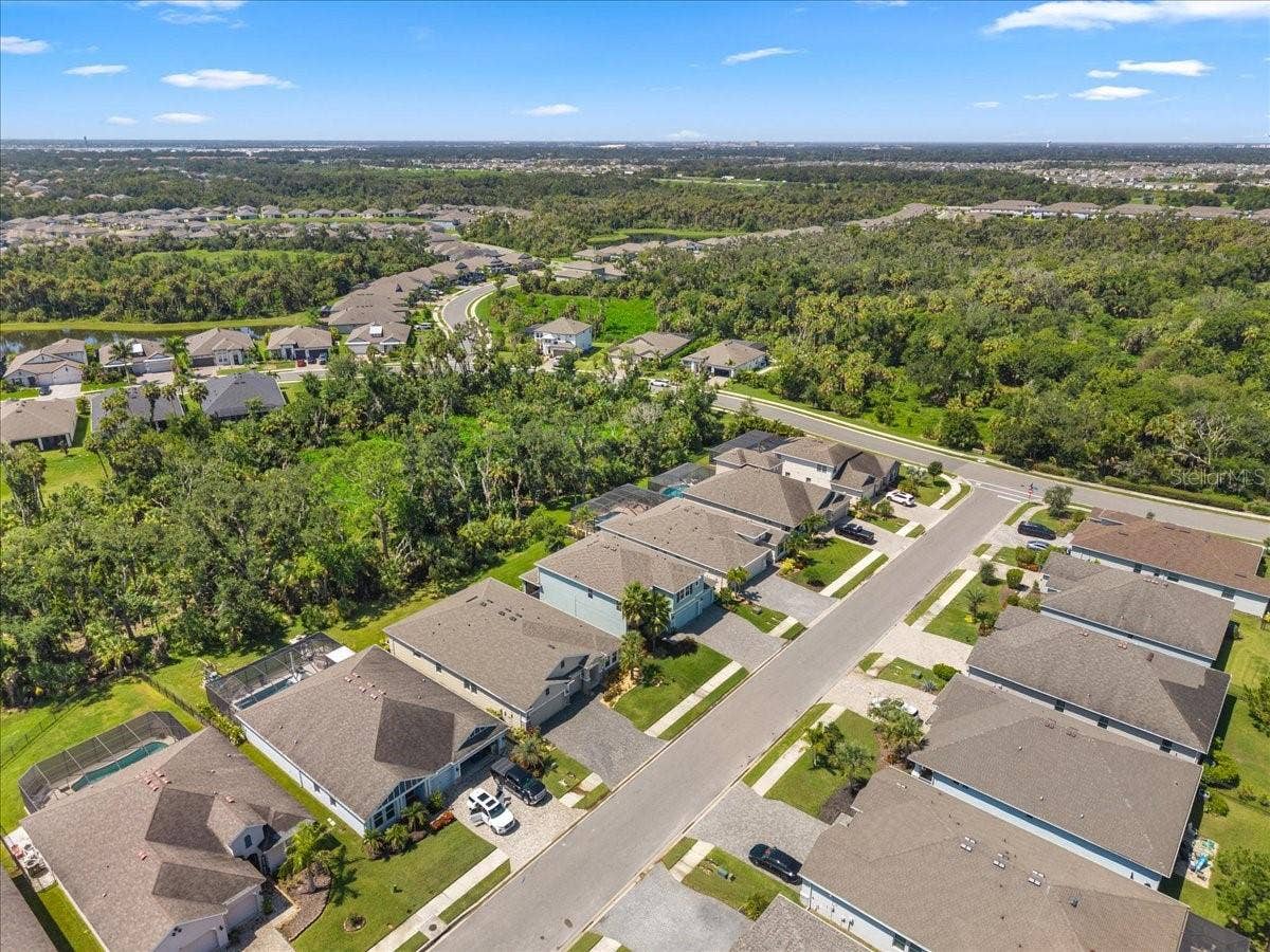 5715 HEVENA COURT, Palmetto, FL 34221 5715 HEVENA COURT, Palmetto, FL 34221