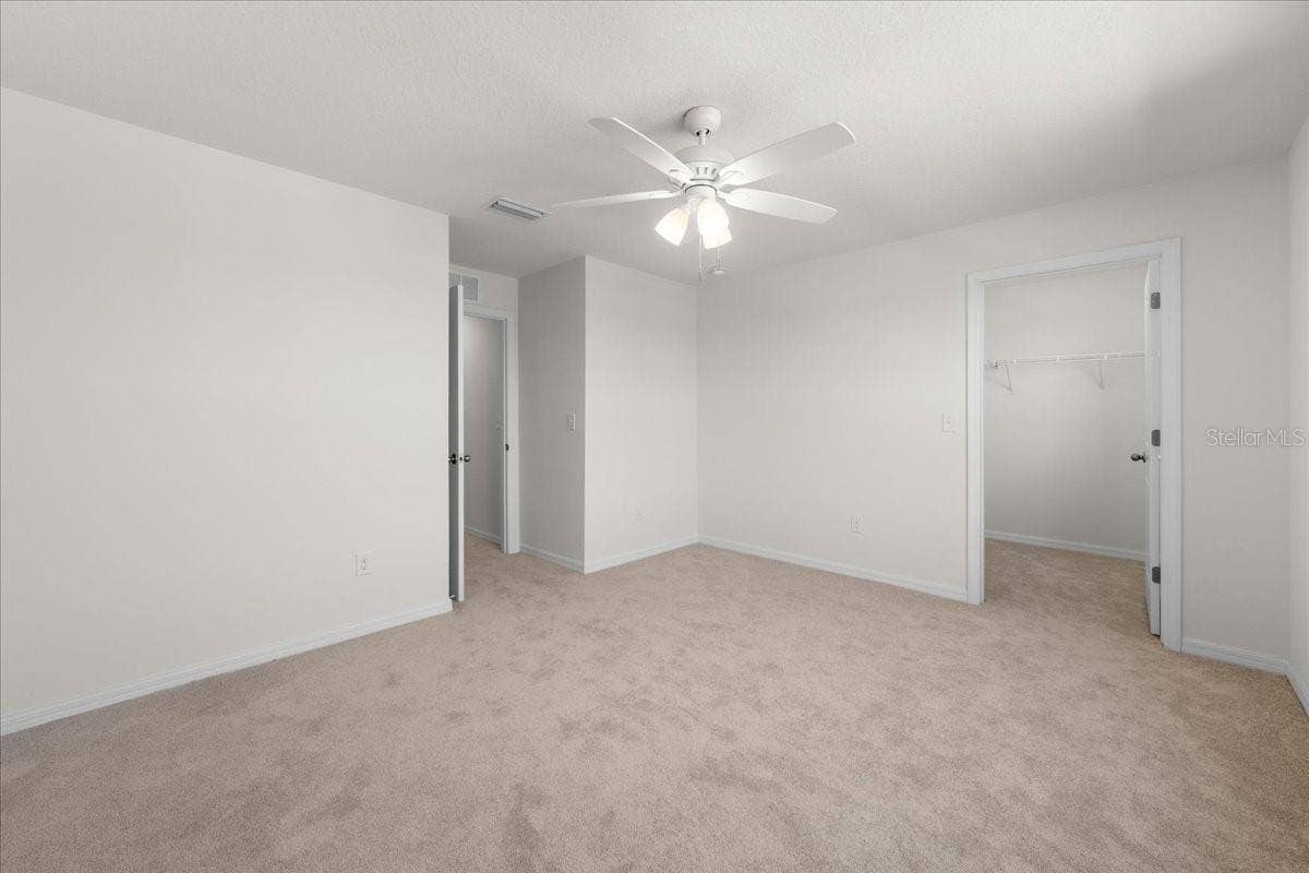 5715 HEVENA COURT, Palmetto, FL 34221 5715 HEVENA COURT, Palmetto, FL 34221