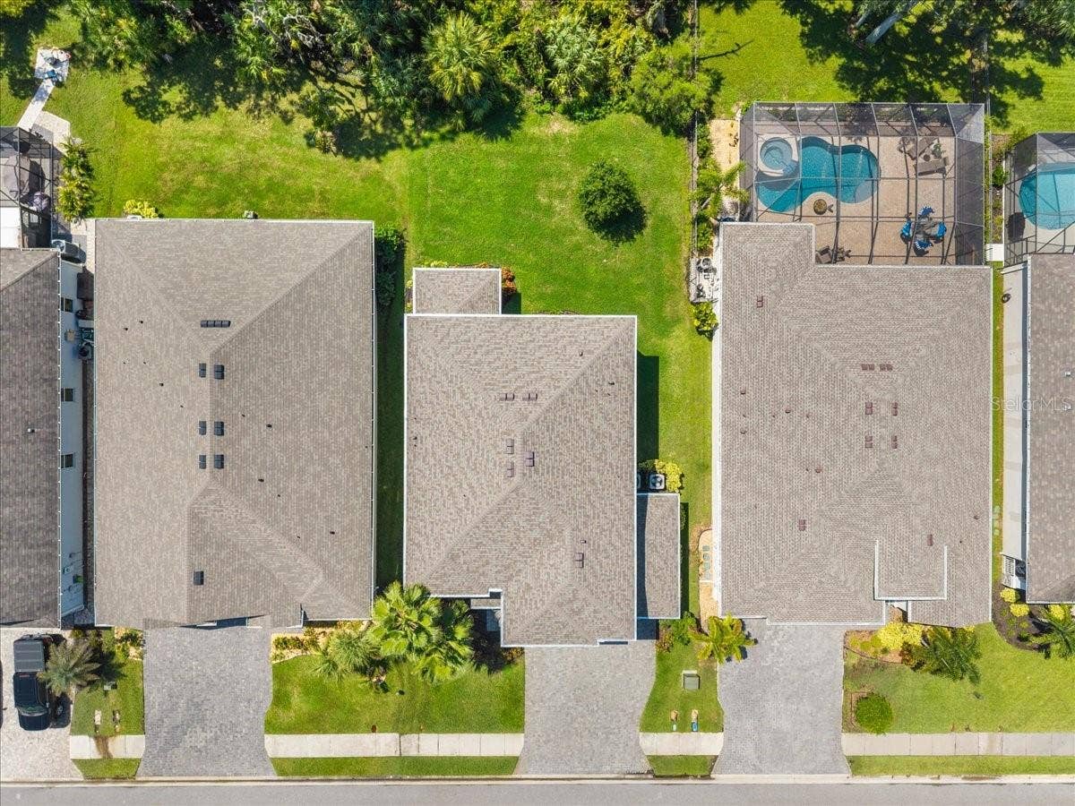 5715 HEVENA COURT, Palmetto, FL 34221 5715 HEVENA COURT, Palmetto, FL 34221