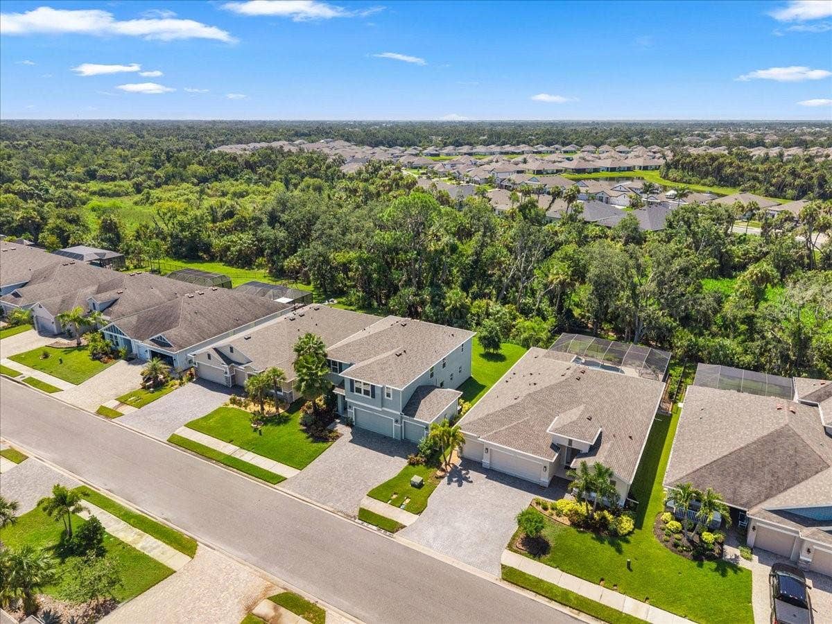 5715 HEVENA COURT, Palmetto, FL 34221 5715 HEVENA COURT, Palmetto, FL 34221
