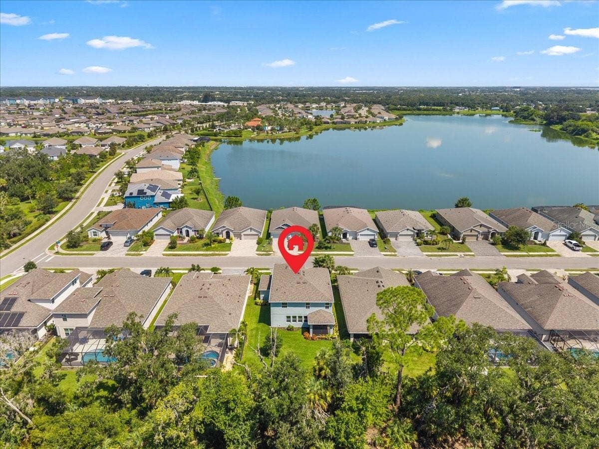5715 HEVENA COURT, Palmetto, FL 34221 5715 HEVENA COURT, Palmetto, FL 34221