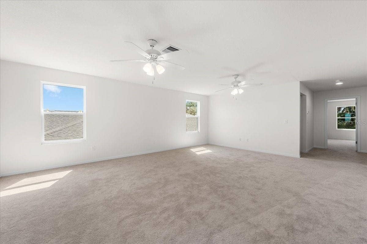 5715 HEVENA COURT, Palmetto, FL 34221 5715 HEVENA COURT, Palmetto, FL 34221