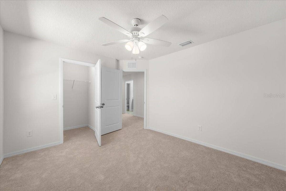 5715 HEVENA COURT, Palmetto, FL 34221 5715 HEVENA COURT, Palmetto, FL 34221