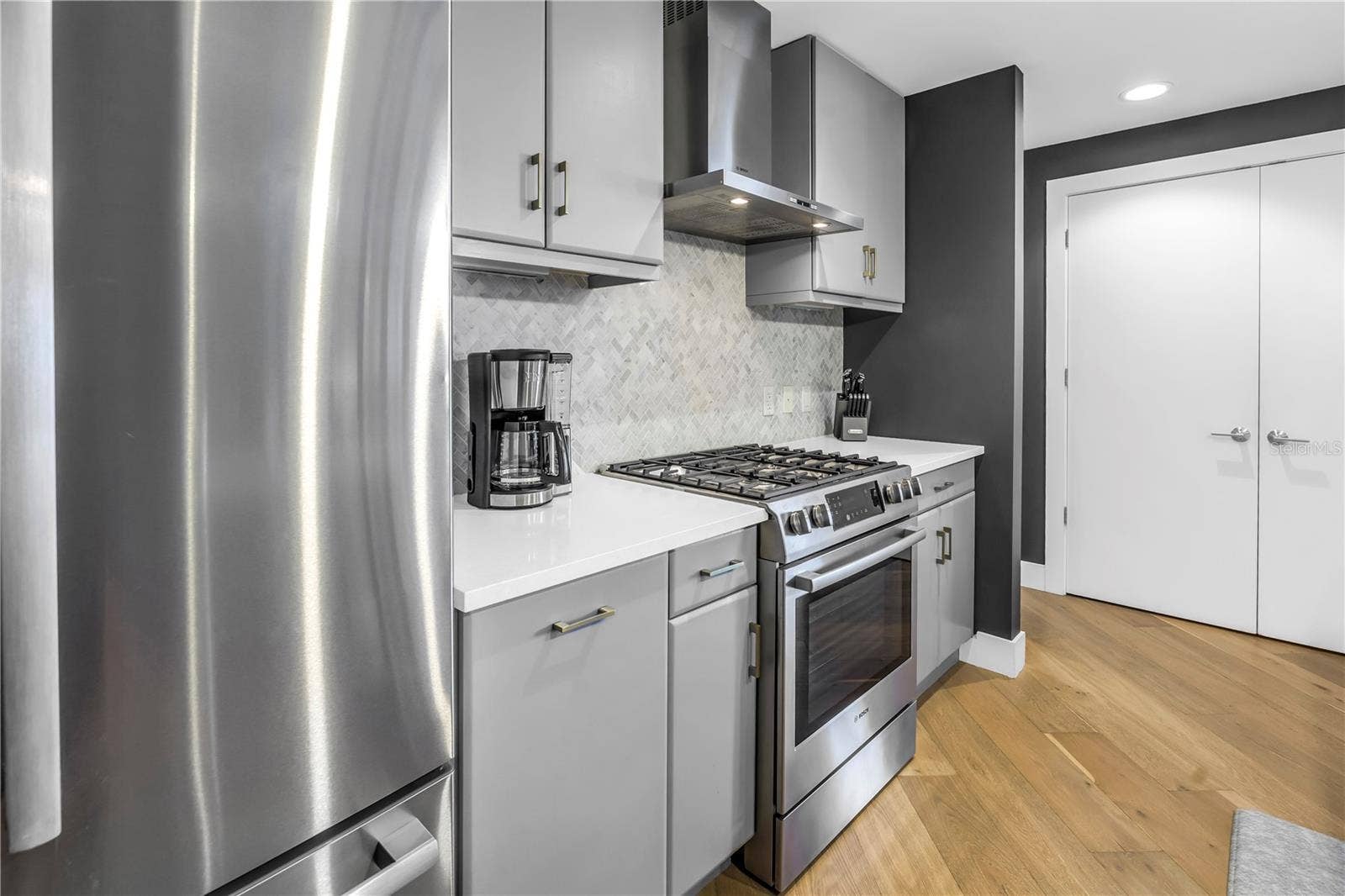 199 DALI BOULEVARD, #902, St Petersburg, FL 33701