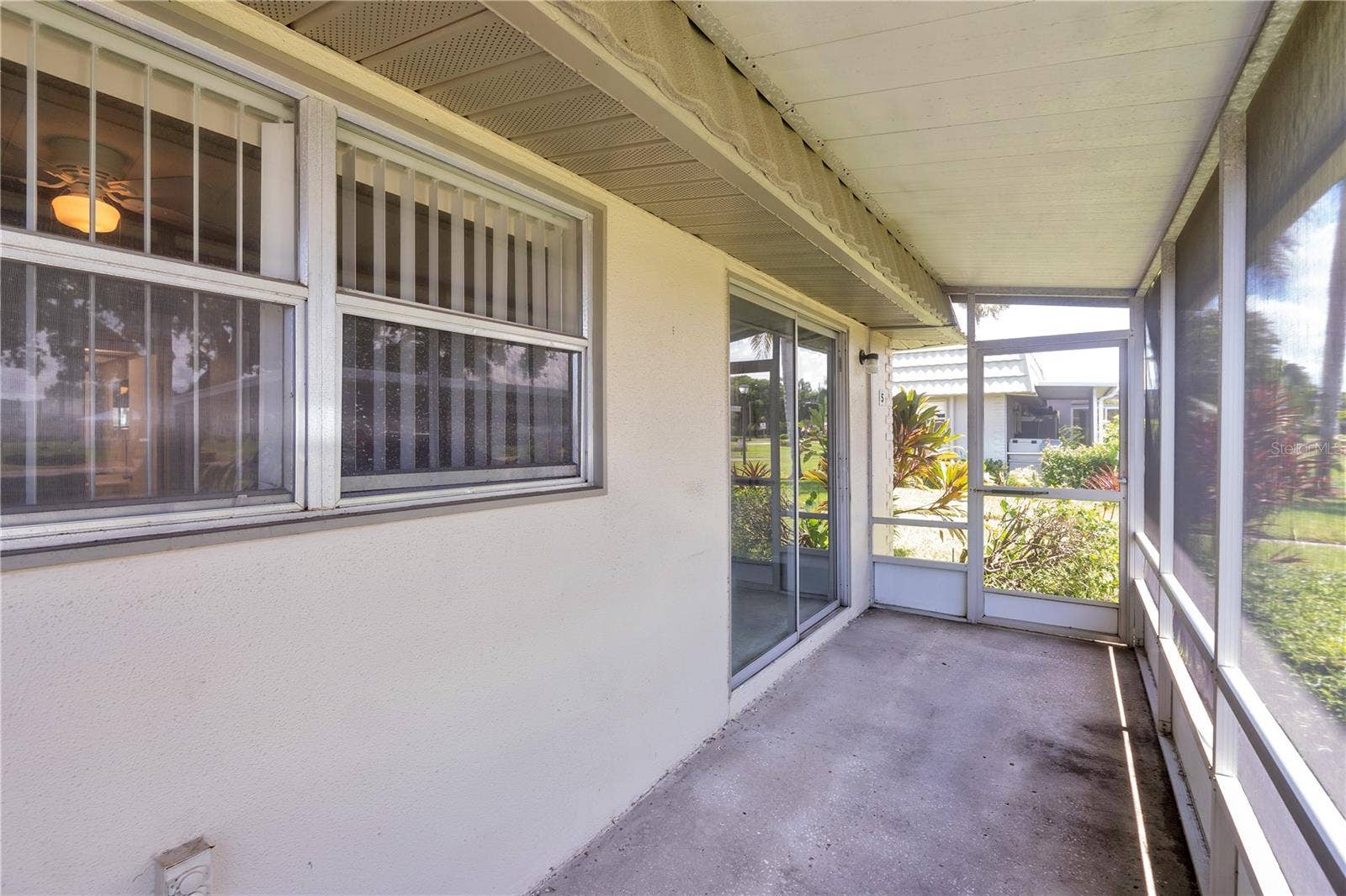 201 KINGS BOULEVARD, #5, Sun City Center, FL 33573 201 KINGS BOULEVARD, #5, Sun City Center, FL 33573