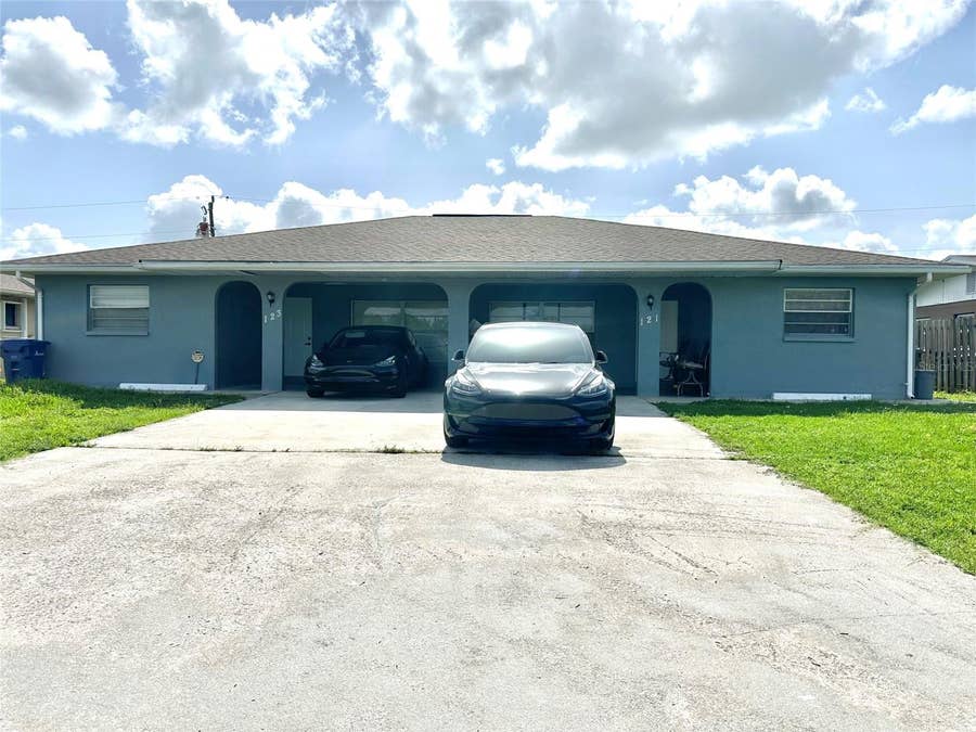 Property photo for 121 GRANADA BOULEVARD, North Port, FL