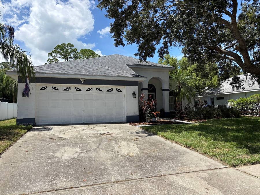 Property photo for 348 FOUNTAINVIEW CIRCLE, Oldsmar, FL