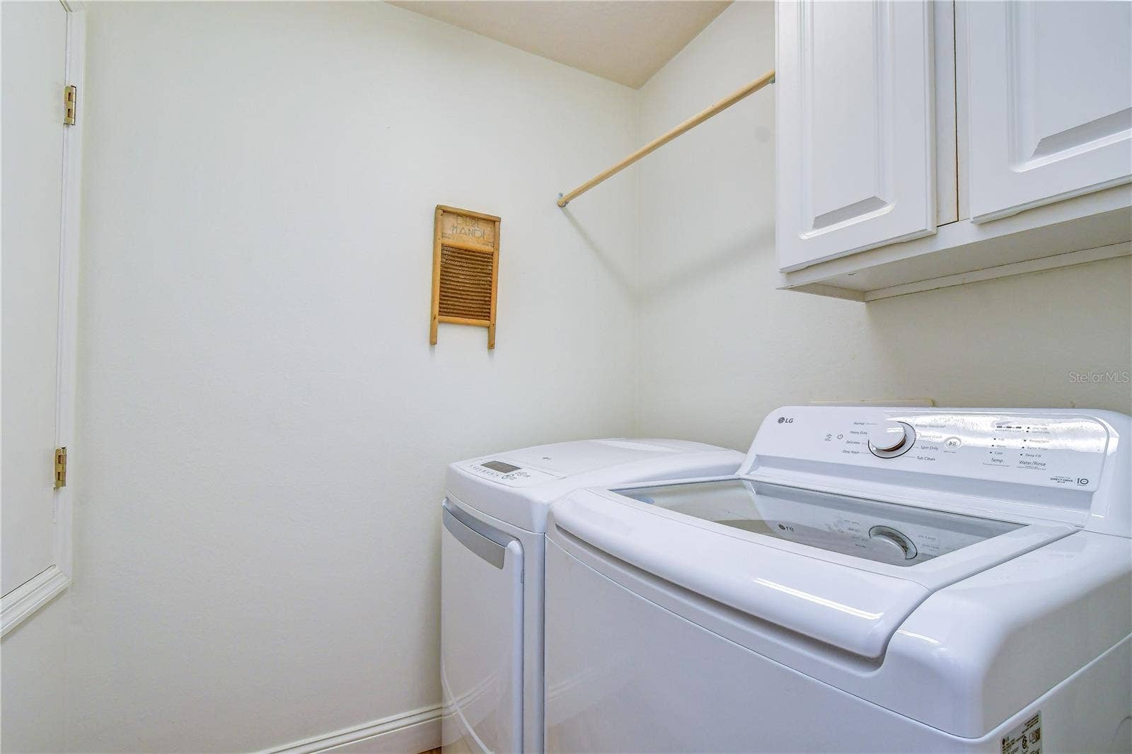 5616 ROCKFIELD LOOP, Valrico, FL 33596 5616 ROCKFIELD LOOP, Valrico, FL 33596