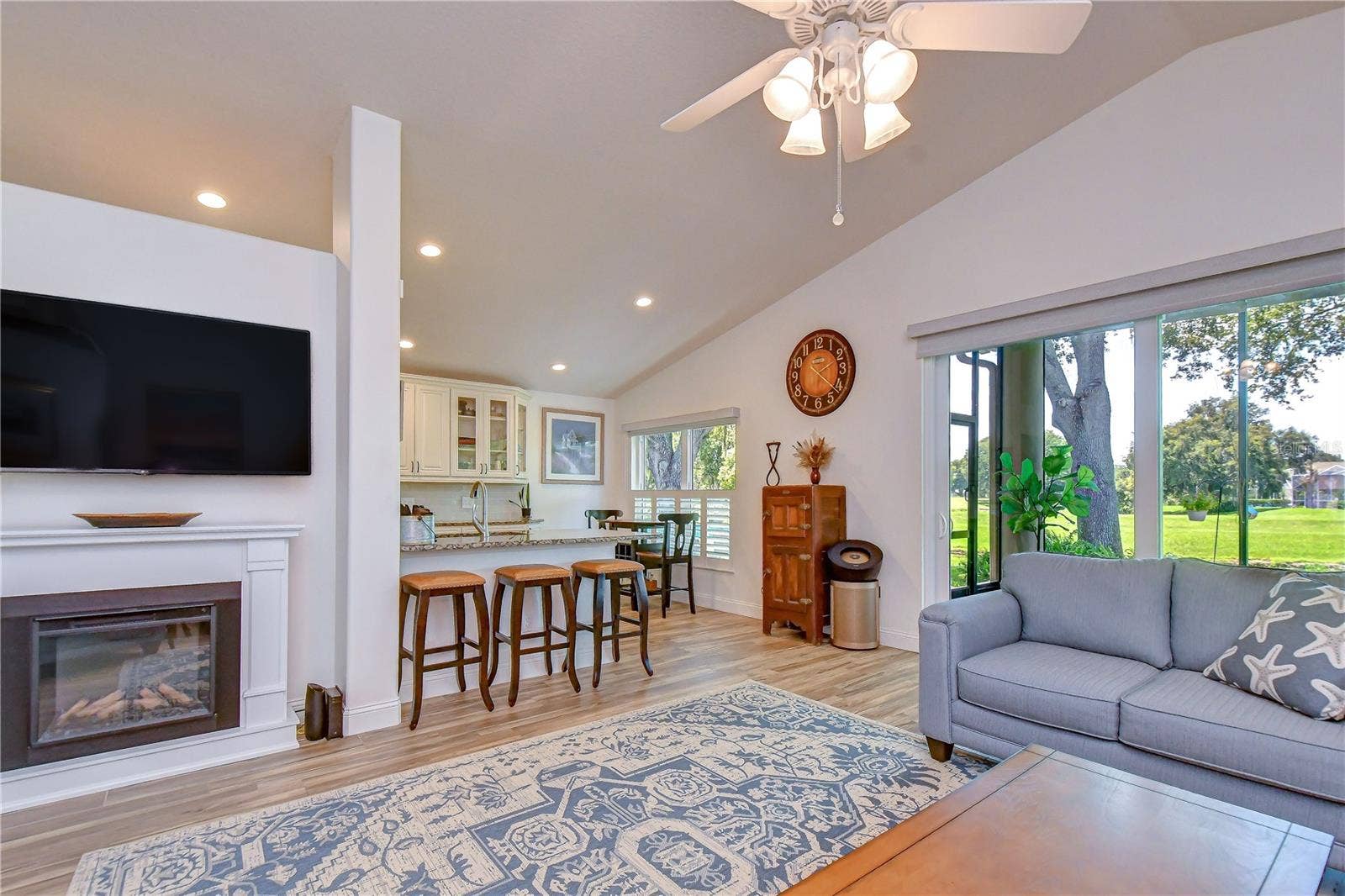 5616 ROCKFIELD LOOP, Valrico, FL 33596 5616 ROCKFIELD LOOP, Valrico, FL 33596