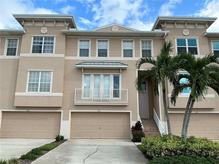 Property photo for 7059 ISLAMORADA CIRCLE, Seminole, FL