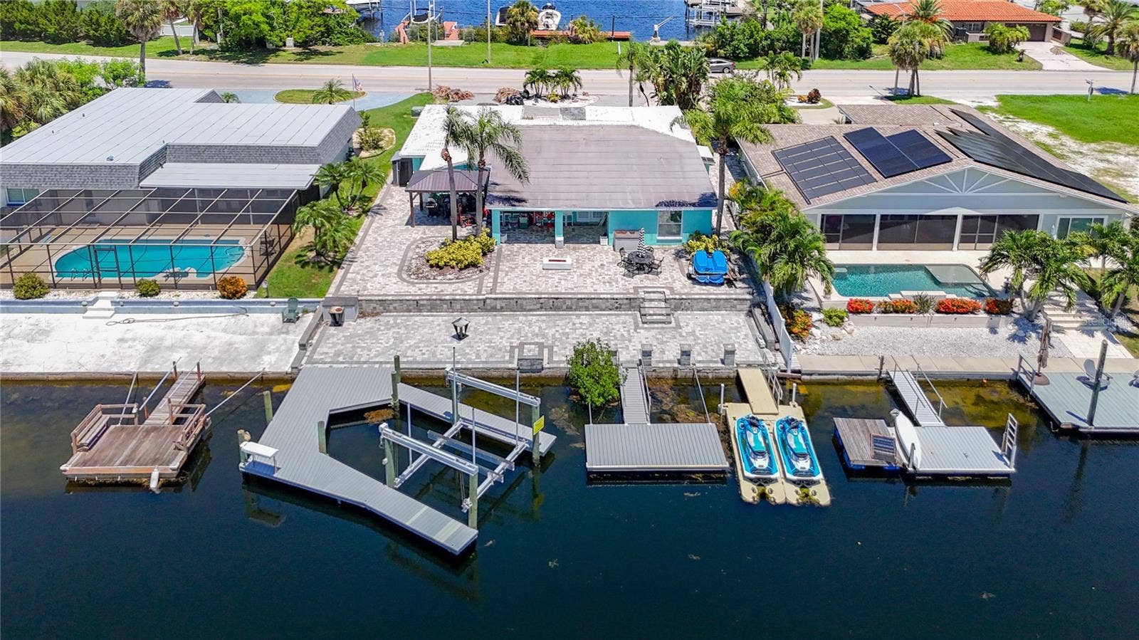 3516 FLORAMAR TERRACE, New Port Richey, FL 34652 3516 FLORAMAR TERRACE, New Port Richey, FL 34652