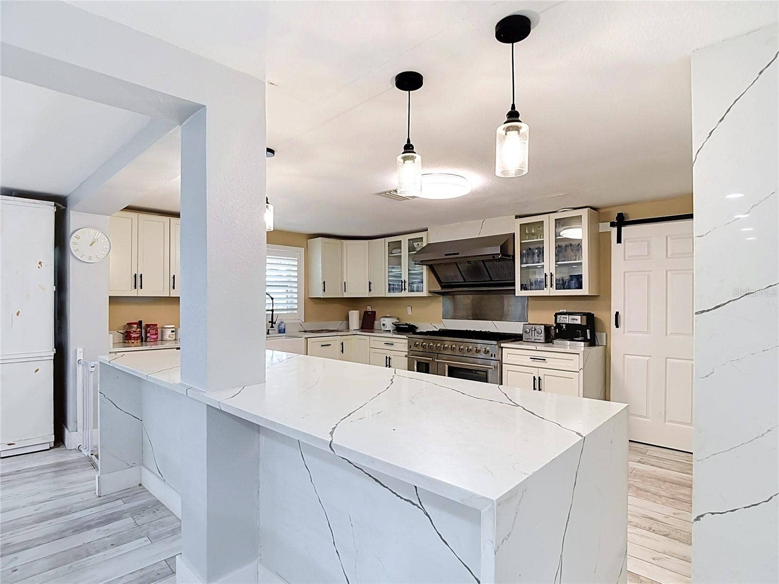3516 FLORAMAR TERRACE, New Port Richey, FL 34652 3516 FLORAMAR TERRACE, New Port Richey, FL 34652