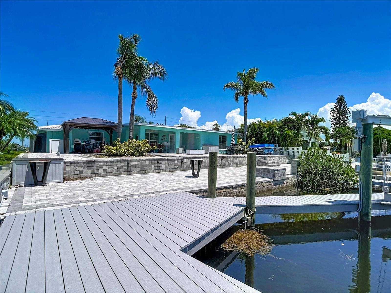 3516 FLORAMAR TERRACE, New Port Richey, FL 34652 3516 FLORAMAR TERRACE, New Port Richey, FL 34652