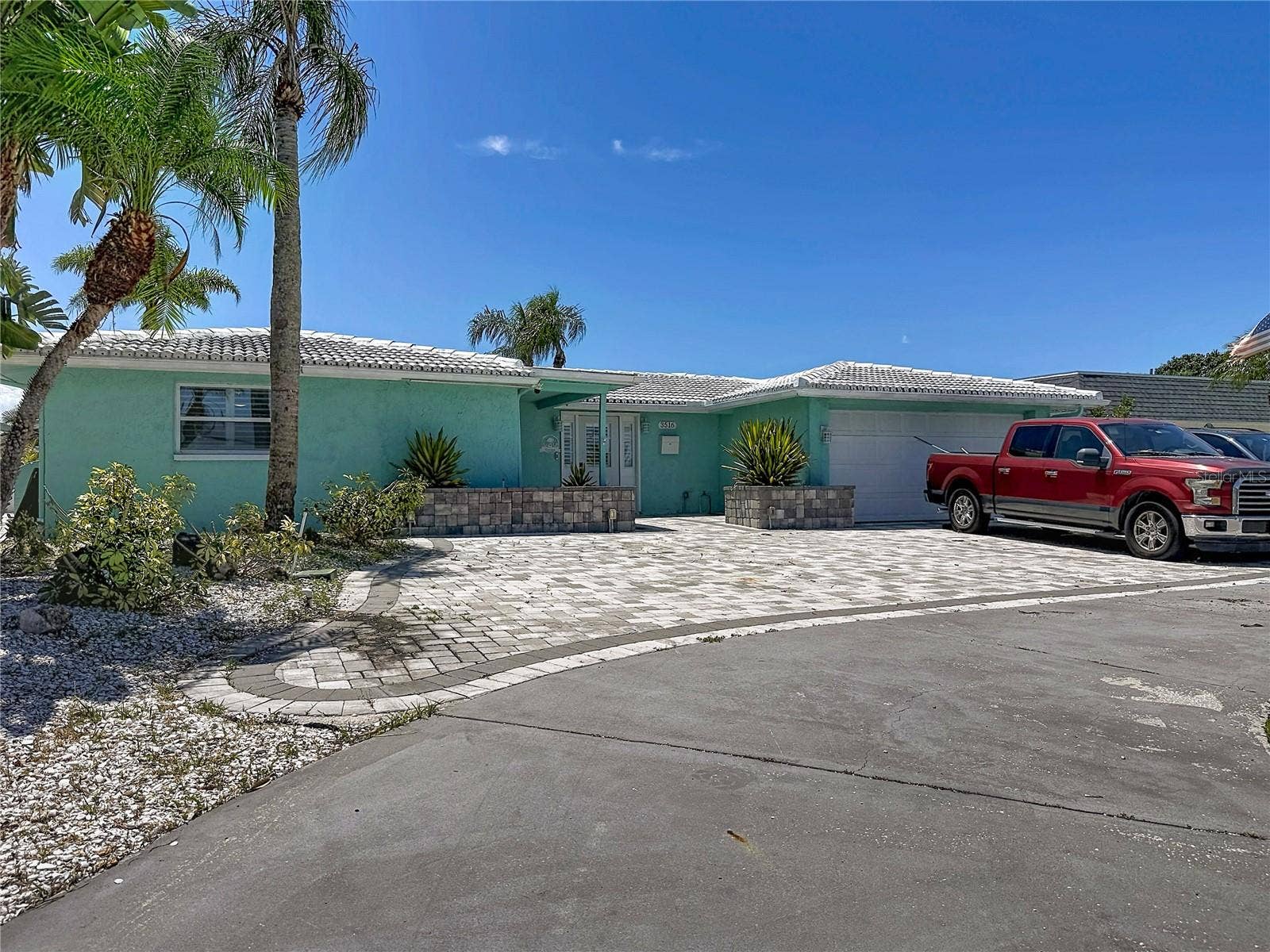 3516 FLORAMAR TERRACE, New Port Richey, FL 34652 3516 FLORAMAR TERRACE, New Port Richey, FL 34652