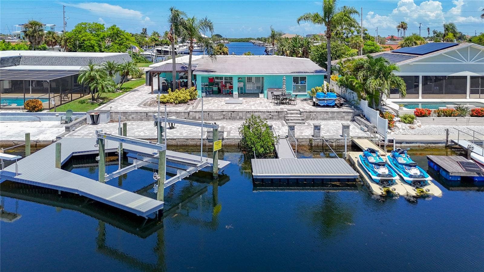 3516 FLORAMAR TERRACE, New Port Richey, FL 34652 3516 FLORAMAR TERRACE, New Port Richey, FL 34652