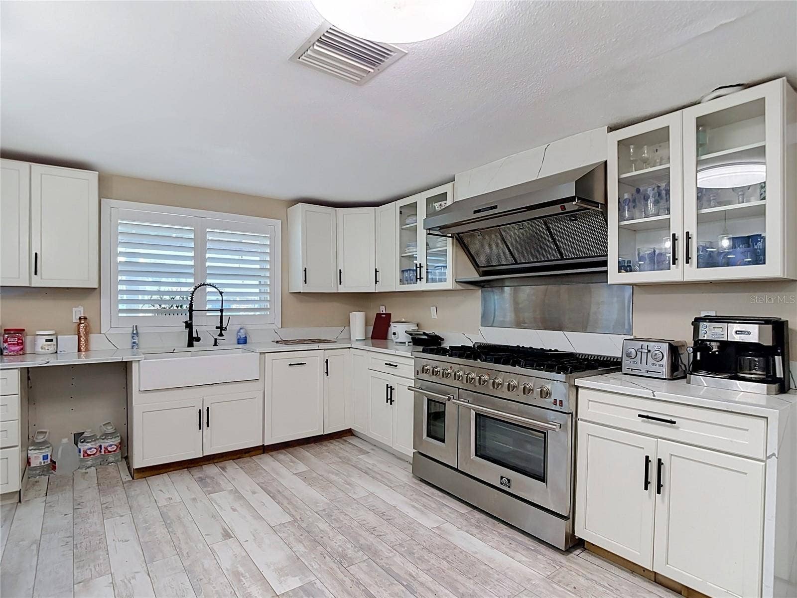 3516 FLORAMAR TERRACE, New Port Richey, FL 34652 3516 FLORAMAR TERRACE, New Port Richey, FL 34652