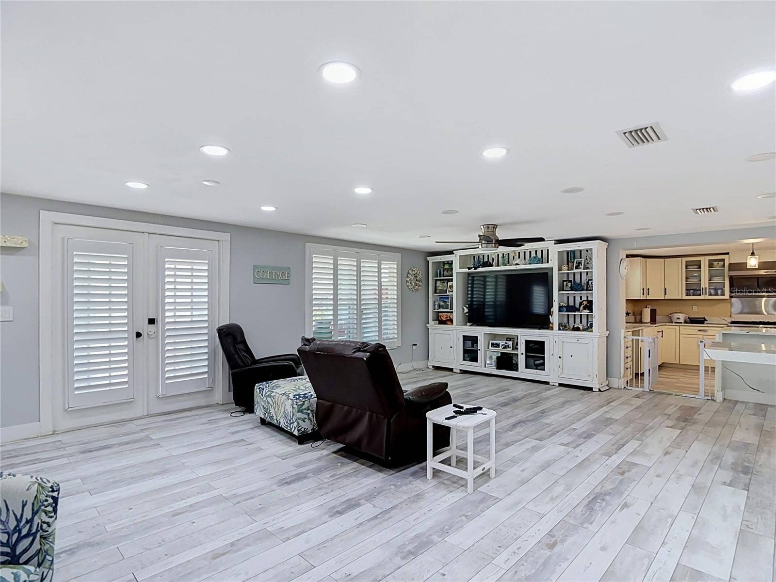 3516 FLORAMAR TERRACE, New Port Richey, FL 34652 3516 FLORAMAR TERRACE, New Port Richey, FL 34652