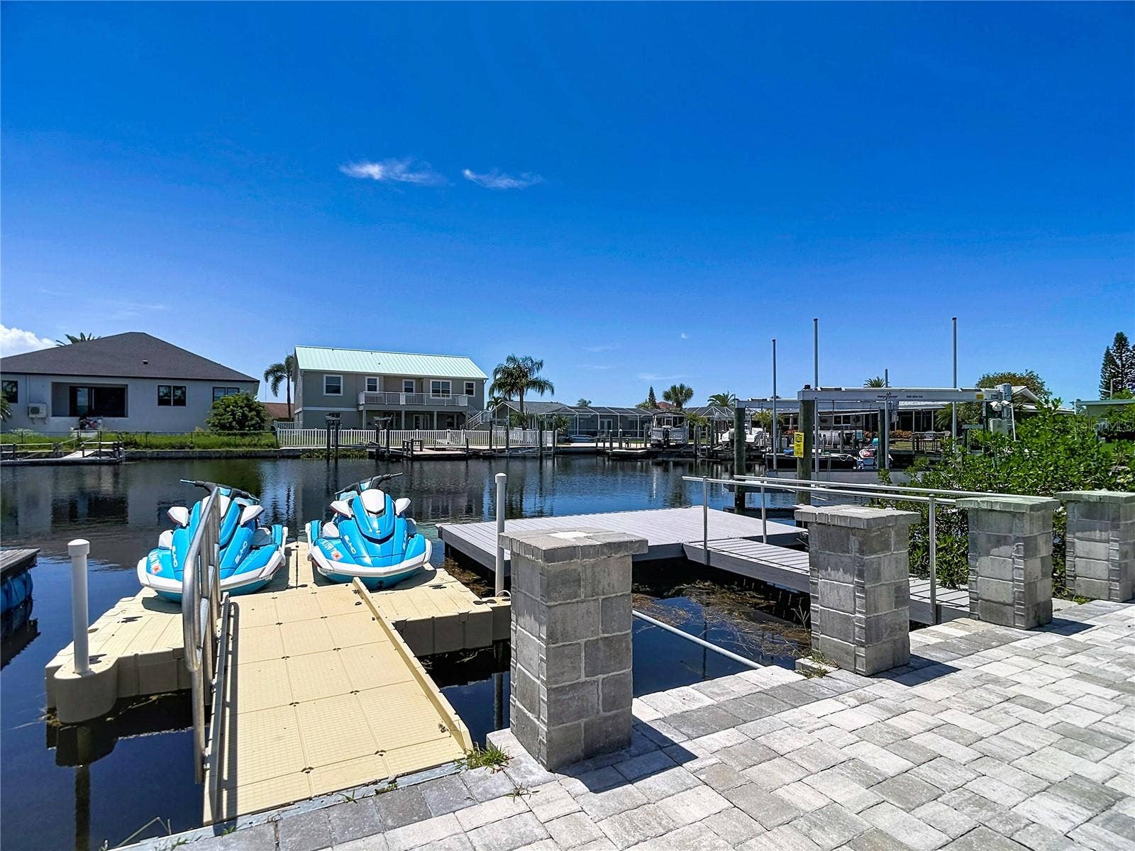 3516 FLORAMAR TERRACE, New Port Richey, FL 34652 3516 FLORAMAR TERRACE, New Port Richey, FL 34652