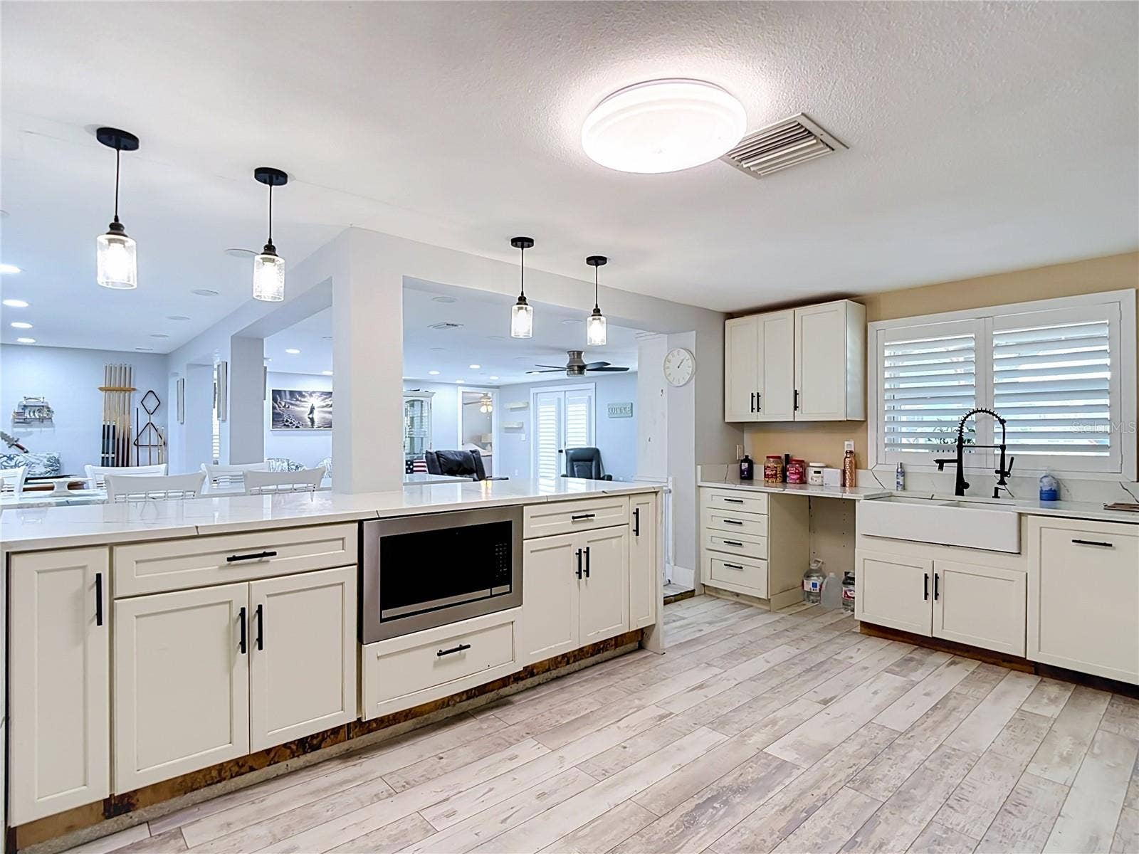 3516 FLORAMAR TERRACE, New Port Richey, FL 34652 3516 FLORAMAR TERRACE, New Port Richey, FL 34652