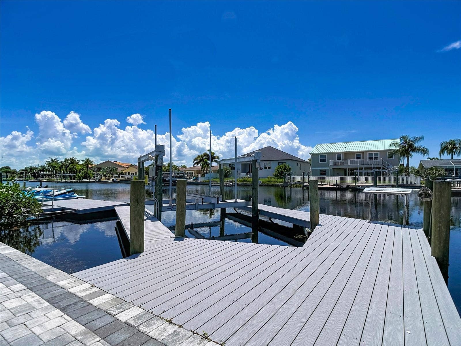 3516 FLORAMAR TERRACE, New Port Richey, FL 34652 3516 FLORAMAR TERRACE, New Port Richey, FL 34652