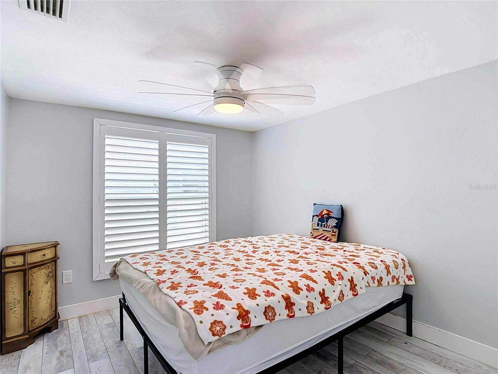 3516 FLORAMAR TERRACE, New Port Richey, FL 34652 3516 FLORAMAR TERRACE, New Port Richey, FL 34652