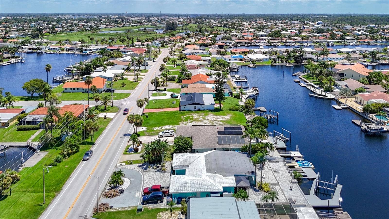 3516 FLORAMAR TERRACE, New Port Richey, FL 34652 3516 FLORAMAR TERRACE, New Port Richey, FL 34652