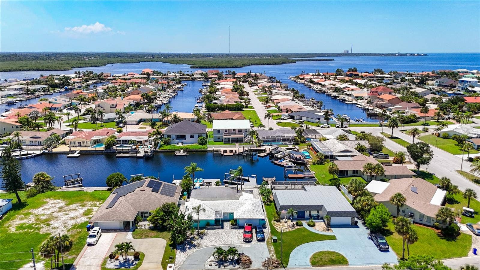 3516 FLORAMAR TERRACE, New Port Richey, FL 34652 3516 FLORAMAR TERRACE, New Port Richey, FL 34652