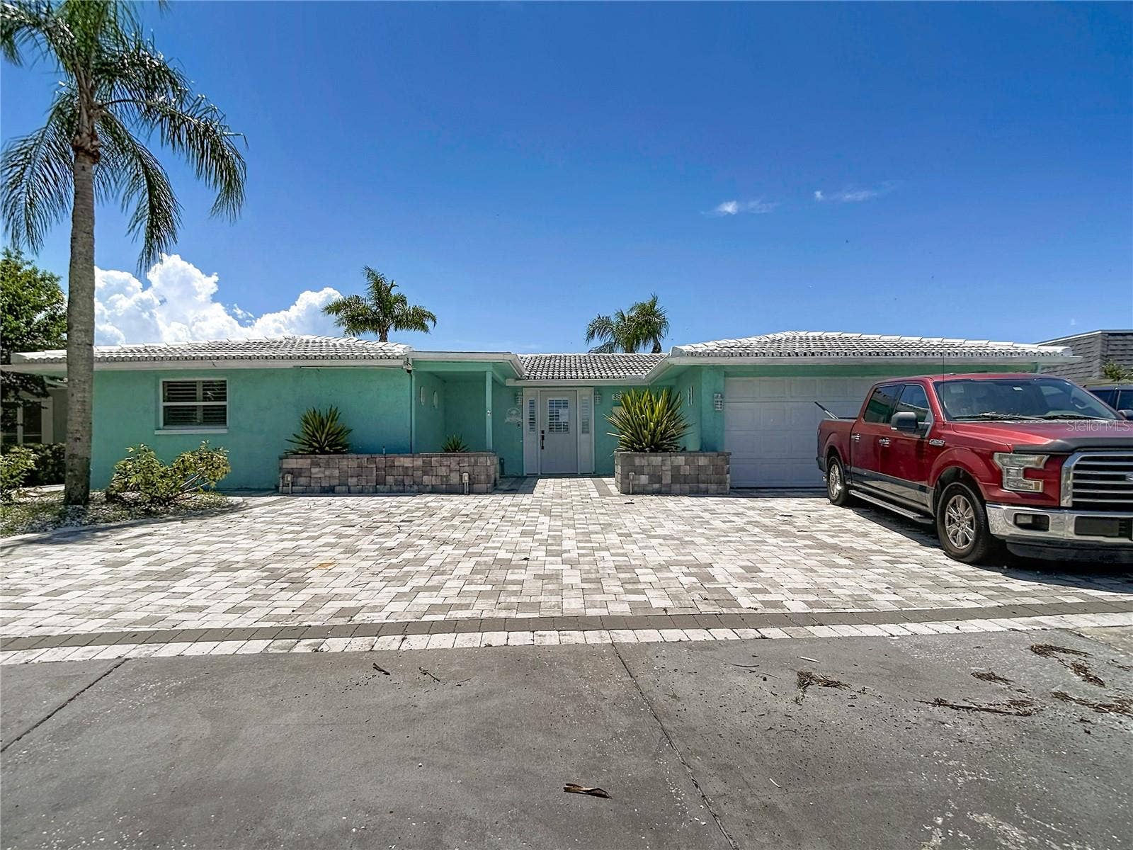 3516 FLORAMAR TERRACE, New Port Richey, FL 34652 3516 FLORAMAR TERRACE, New Port Richey, FL 34652