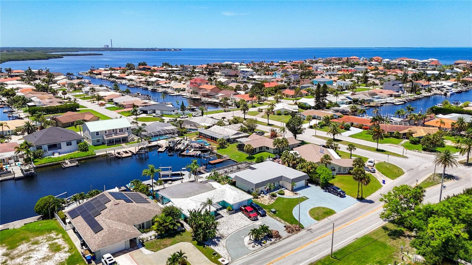 3516 FLORAMAR TERRACE, New Port Richey, FL 34652 3516 FLORAMAR TERRACE, New Port Richey, FL 34652