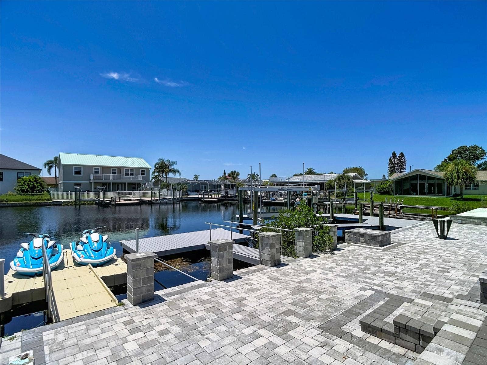 3516 FLORAMAR TERRACE, New Port Richey, FL 34652 3516 FLORAMAR TERRACE, New Port Richey, FL 34652